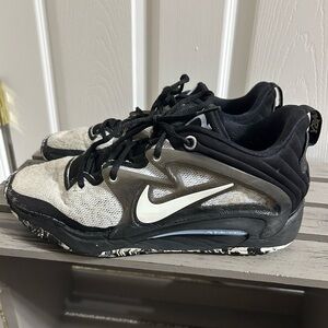 Nike KD 15 Refuge Basketball Shoes DC1975-101 Mens Size 9